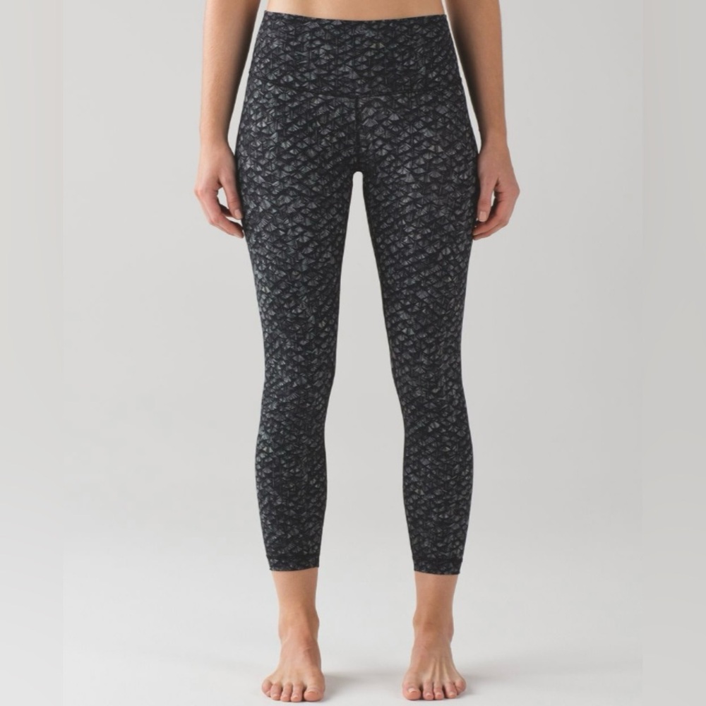 **Lululemon 🍋 Matching Set** - Picture 6 of 12